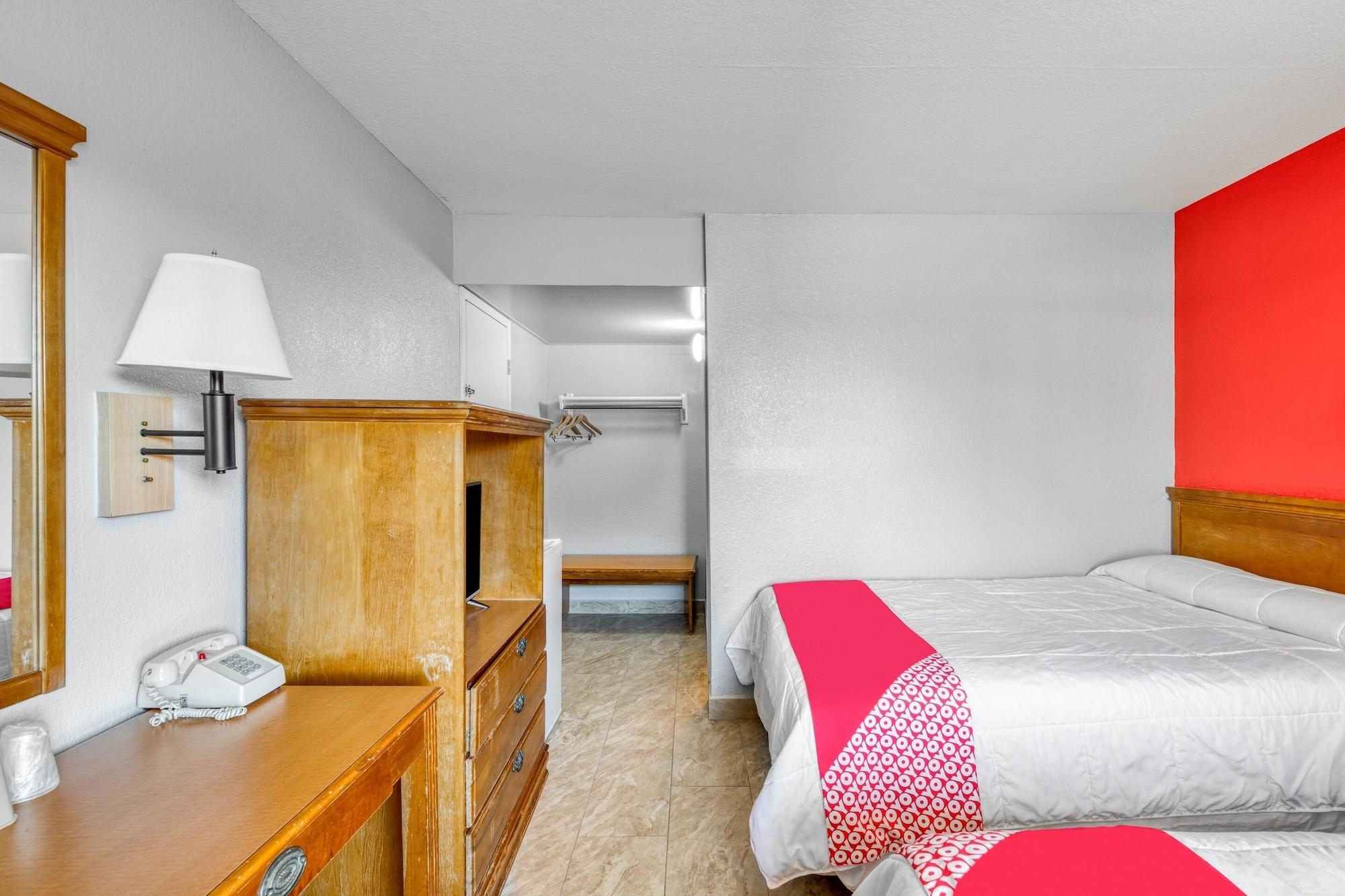 Oyo Hotel Houston Southwest I-69 Екстер'єр фото
